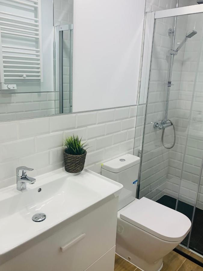 Moncloa-Uni. Complutense Apartamentos Madrid Luaran gambar